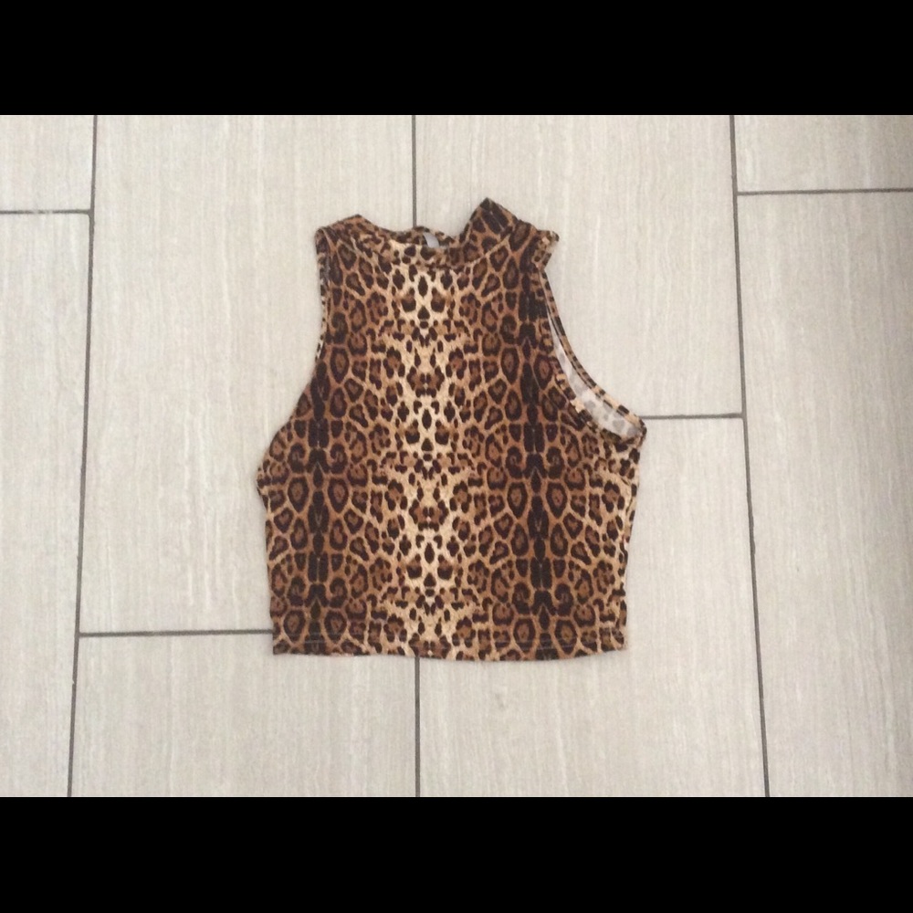 Cheetah print crop top